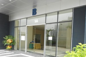 FLC dọa bán phá giá căn hộ nếu khách không nhận nhà